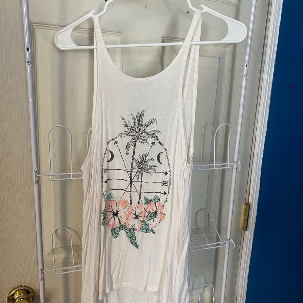 Open Back And Side Cream Tank Top